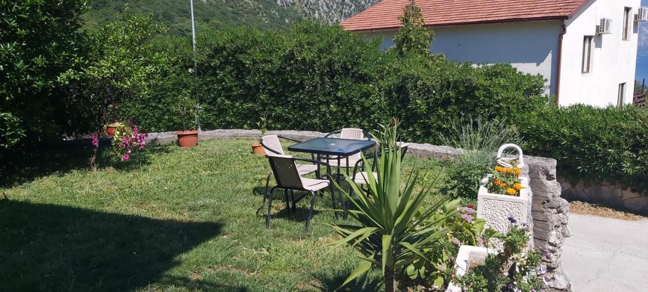 Apartments Gogo Kotor Luaran gambar