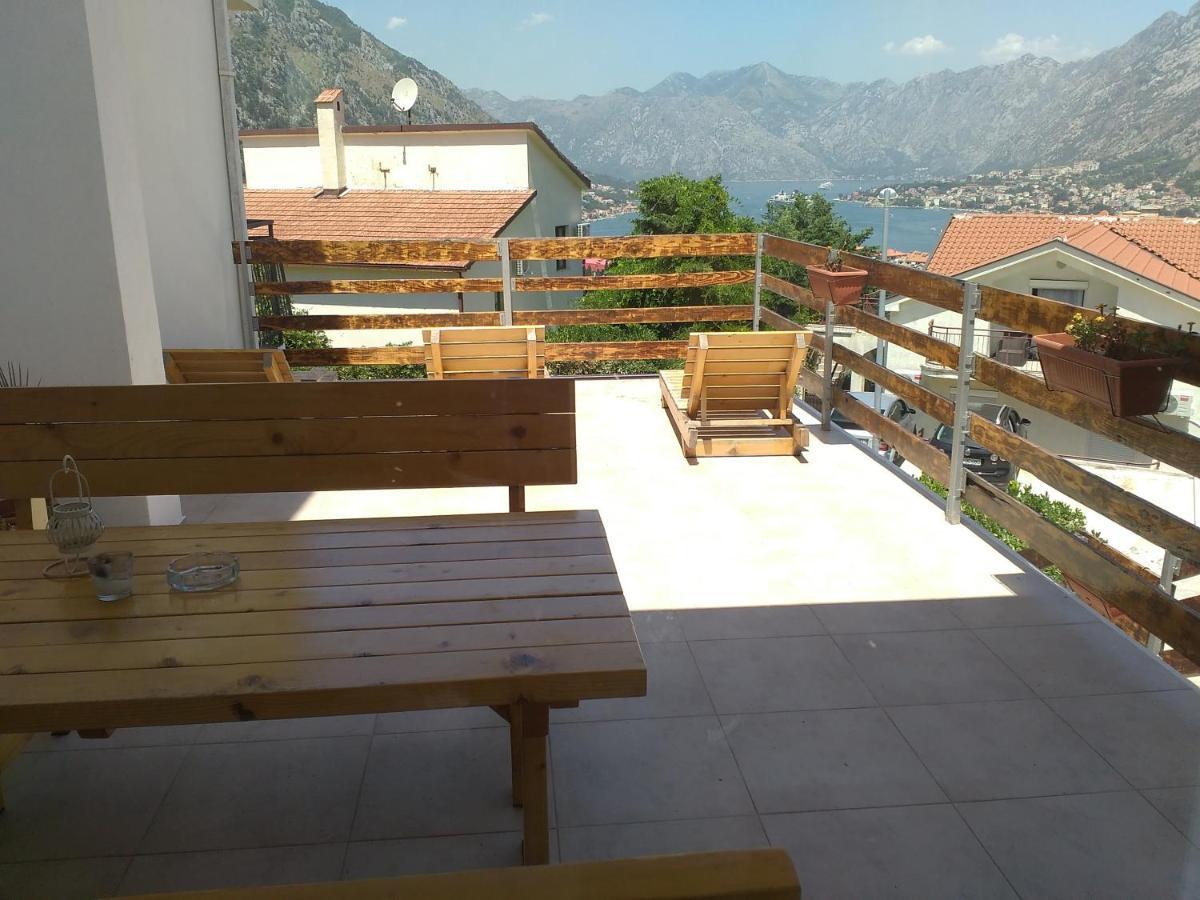 Apartments Gogo Kotor Luaran gambar
