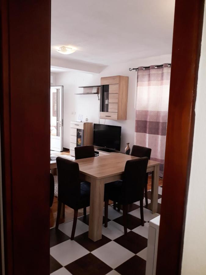 Apartments Gogo Kotor Luaran gambar